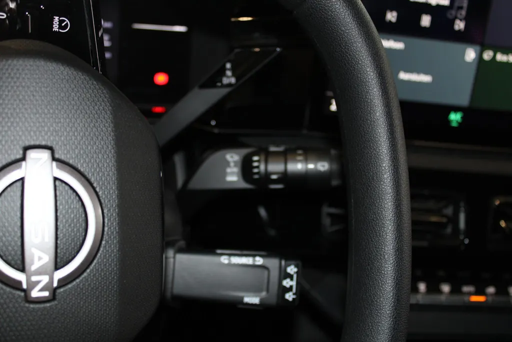 Nissan Micra ENGAGE 40 kWh | 100% electrisch | Parkeersensoren achter | Apple carplay & Android auto | Climate controle | Cruise controle | Bluetooth |