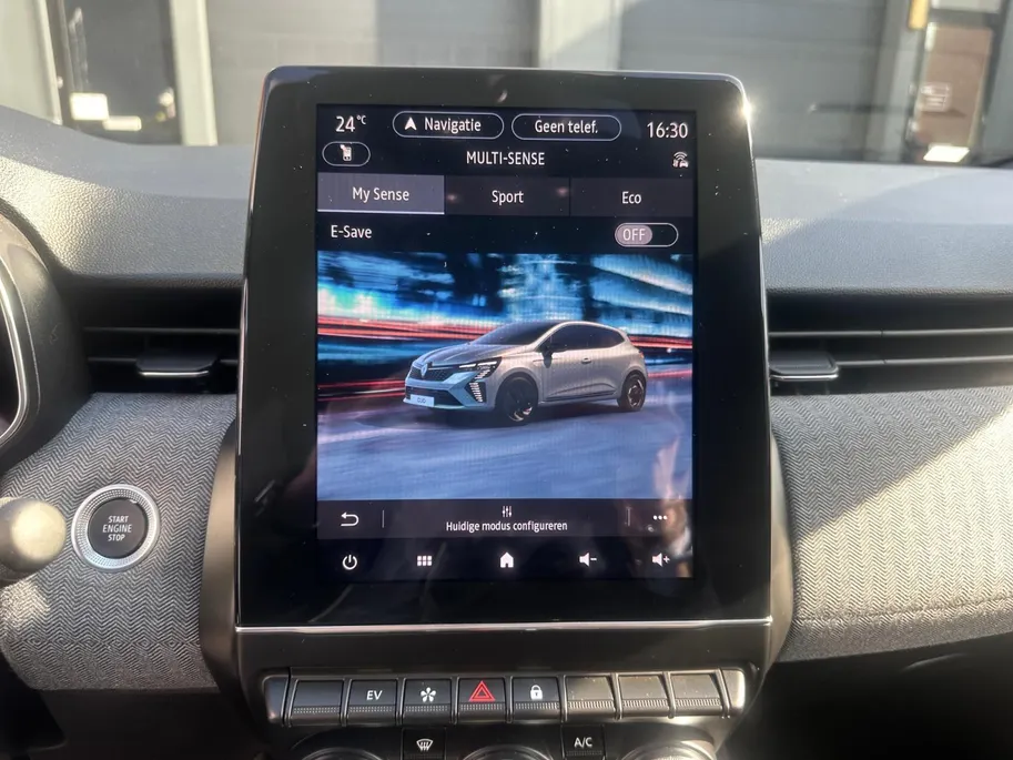 Renault Clio 1.6 E-Tech Full Hybrid 145 techno | Automaat | Navigatie | Apple Carplay & Android Auto | LMV | Cruise & Climate Control | Camera | Parkeersensoren | 12 Maanden BOVAG Garantie
