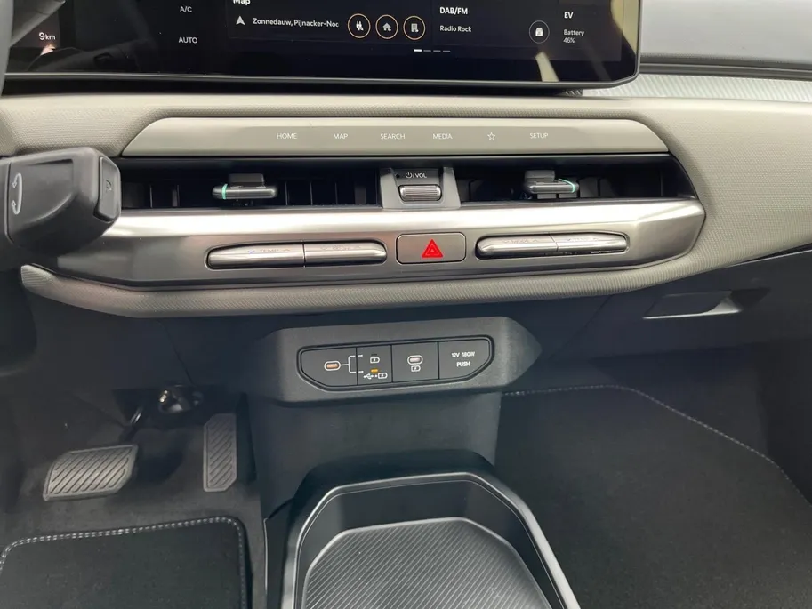 Kia EV4 Air 58.3 kWh | Informeer naar beschikbaarheid | 204 pk | 435 km actieradius | NU €3.895 ,- Inruilpremie