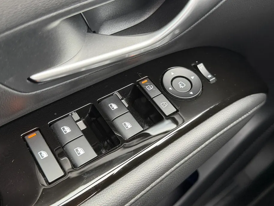 Hyundai Tucson 1.6 T-GDI PHEV Premium Sky 252PK | 66km WLTP elektrisch | Navigatie | Apple Carplay & Android Auto | Stoelventilatie & verwarming | Schuif- kanteldak | 360 camera |