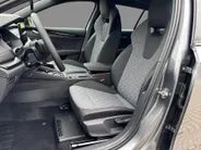 Škoda Octavia combi Sportline Business 1.5 TSI m-HEV 110 kW / 150 PK | Trekhaak wegklapbaar | Panoramisch schuif/kanteldak | 1.000,- inruilbonus!!