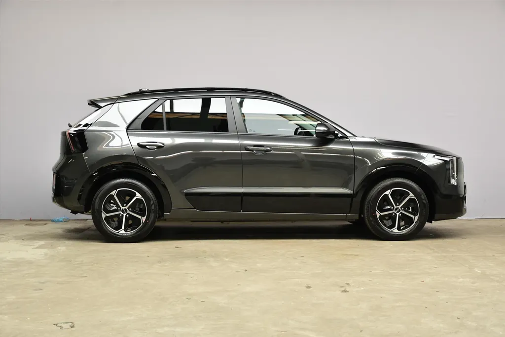 Kia Niro 1.6 GDi Hybrid 138pk DCT6 DynamicLine Direct leverbaar!