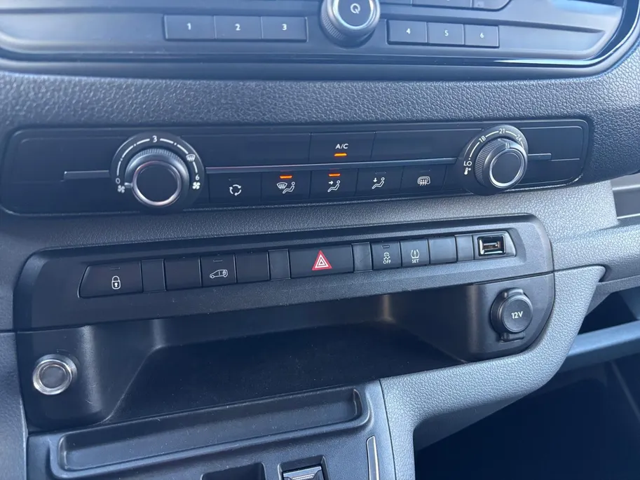 Citroën ë-Jumpy Control M 75 kWh | Cruise Control | Trekhaak | Airco | Parkeersensoren | 12 maanden garantie
