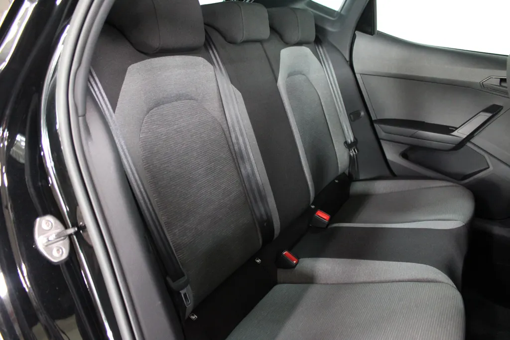 SEAT Ibiza 1.0 EcoTSI Xcellence 115pk 5 jaar garantie / Keyless / Full led / 17'' LMV / Camera /