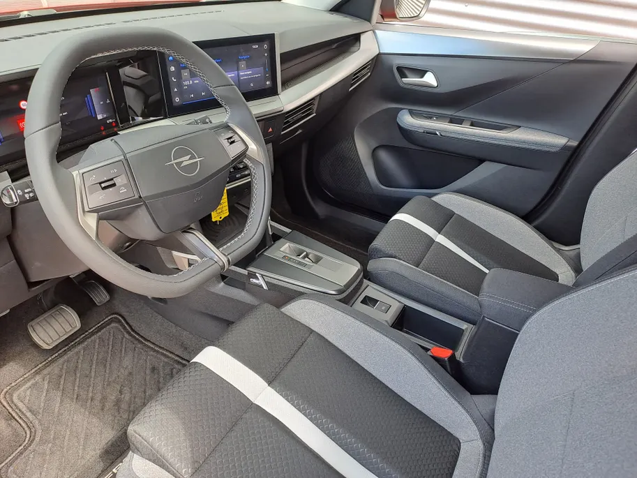 Opel Frontera 1.2 Turbo Hybrid GS | Apple Carplay/Android Auto | Navi | Camera | AUTOMAAT! | Dodehoek detector | ECC |