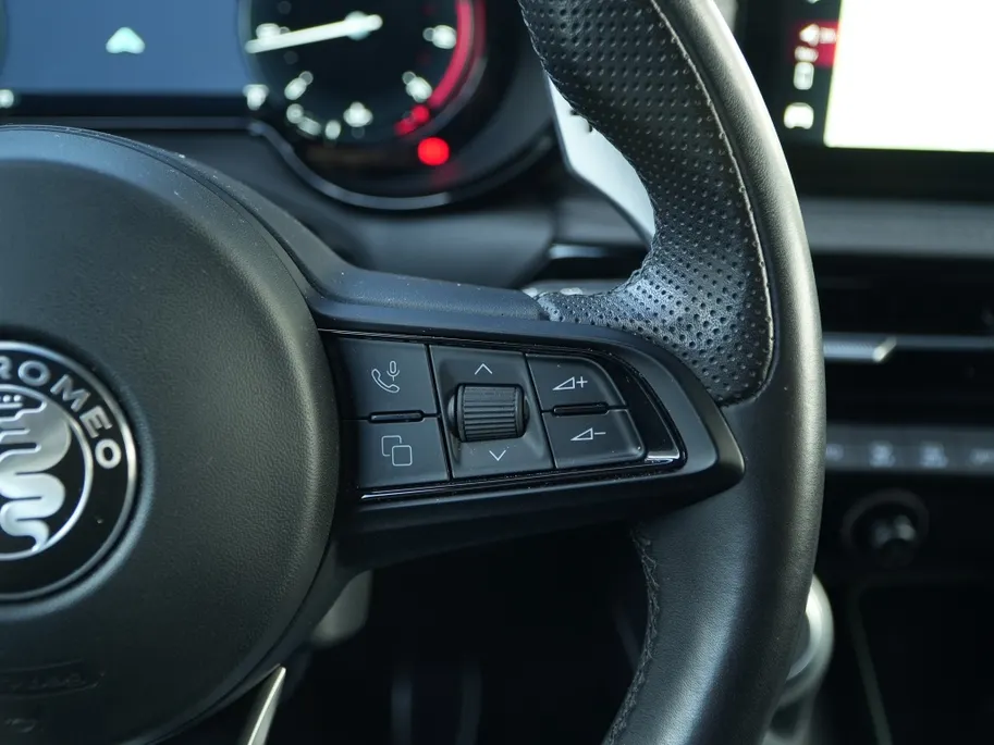 Alfa Romeo Tonale 1.5 MHEV 160 PK Hybrid Edizione Speciale | Leder | Harman | Trekhaak