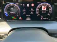 Volkswagen Golf 1.5eTSI/150PK R-Line DSG · Panoramadak · Apple/Android Car Play · Harman/Kardon sound · Camera · Garantie t/m 11-11-2030 of 100000km.