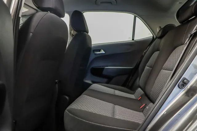 Kia Picanto 1.0 DPI DynamicLine Beschikbaar in Overleg