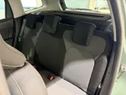 Dacia Duster 150PK TCe Extreme Automaat | Navigatie | Apple Carplay/Android Auto | Cruise Control | Climate Control | Lichtmetalen Velgen | Dodehoek detectie | Licht & Regen Sensor |