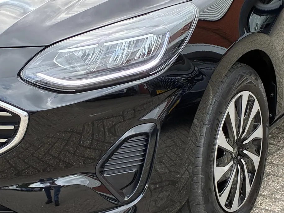Ford Fiesta 1.0 EcoBoost Hybrid Titanium WINTERPAKKET.