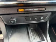 Ford Puma 1.0 EcoBoost Hybrid ST-Line | Automaat | Pano dak | Winter pack | Adapt. Cruise control | BLIS | Afneembare trekhaak | Draadloos opladen mobiel | Elektr. Achterklep | Parkeersensoren voor en achter | Achteruitrijcamera | Fabrieksgarantie |