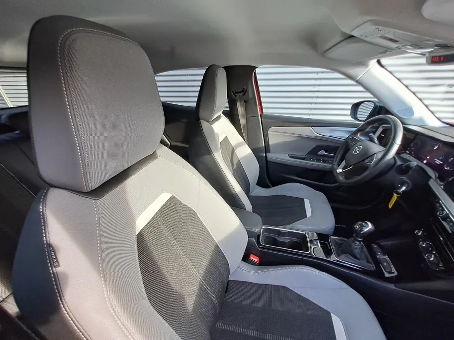 Opel Mokka 1.2 Turbo Elegance | Navi | Camera | LM Velgen | Cruise | Apple Carplay/Android Auto | Voorstoelen Verw. | Stuur Verw.