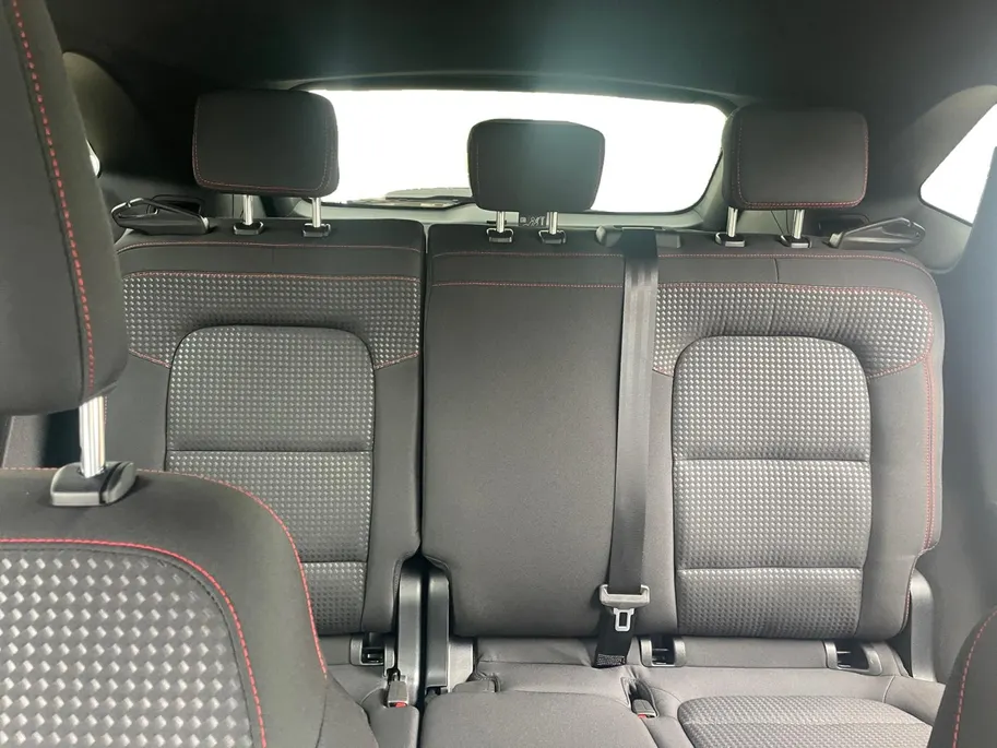 Ford Kuga 2.5 PHEV ST-Line | Winterpack| Achteruitrijcamera| 12 maanden Bovag Garantie| Apple Carplay/Android Auto|
