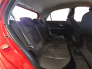 Kia Picanto 1.0 DynamicLine 5 Zitplaatsen | Dealer onderhouden | Climate control & cruise control | Bluetooth | Lichtmetalen velgen | Metallic lak | Bovag garantie | NAP