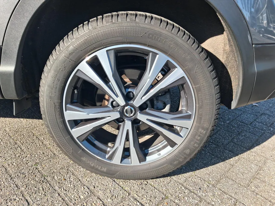Nissan QASHQAI 1.3 DIG-T 160pk N-Connecta automaat | Pano | Camera