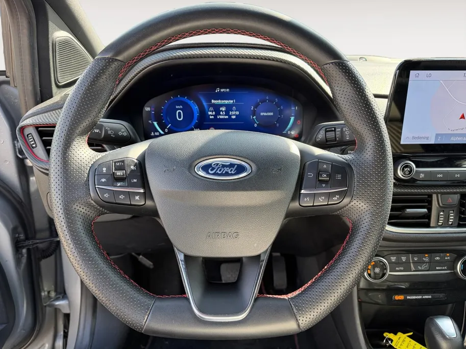 Ford Puma 1.0 EcoBoost Hybrid ST-Line X | Automaat | Trekhaak | Parkeersensoren voor en achter | Achteruitrijcamera | Adapt. Cruise control | BLIS | B&O | Draadloos opladen mobiel | 19' lichtmetalen velgen | Navigatie | Apple carplay & Android auto | Bovag garantie