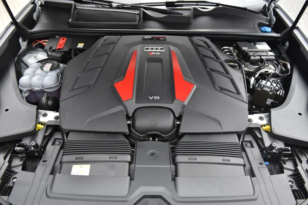 Audi RSQ8-R ABT 740PK QUATTRO