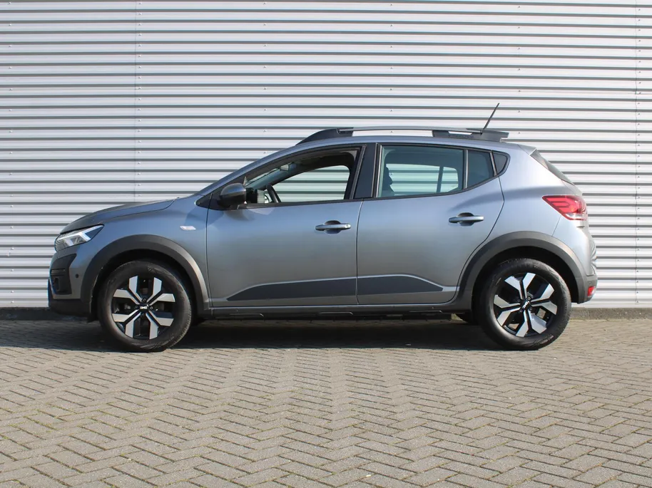 Dacia Sandero Stepway 1.0 TCe 90 Journey | BTW Auto | Camera | Clima | Dodehoek detectie | Parkeersensor v+a | Navi | Apple Carplay | Android Auto | LED | 16' LM |