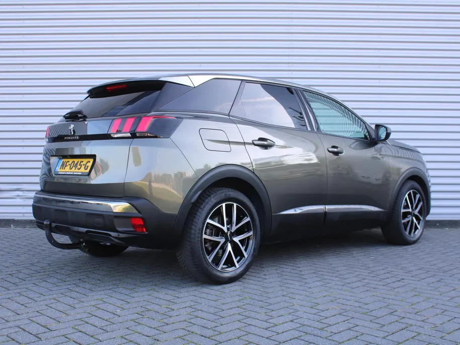 Peugeot 3008 1.6 e-THP Allure | Trekhaak | Navi | Elektr. achterklep | Camera | Apple Carplay/Android Auto | Cruise | 18' LM | All seasons |