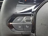 Peugeot e-208 EV Allure Avantage 51 kWh Automaat | Navigatie | Airco | 1 jaar Garantie
