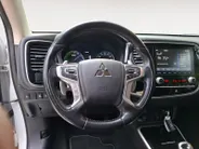 Mitsubishi Outlander 2.4 PHEV Intense | TREKHAAK | AUTOMAAT | CLIMATE | CRUISE | GOED ONDERHOUDEN |