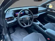 CUPRA Raval Business First Edition 56 kWh 211 PK l 18' Devier l Achteruitrijcamera l Stoel en Stuuerverwarming l Levering Oktober