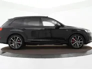 Audi Q7 55 TFSIe 381pk Quattro Pro Line S Panoramadak · Trekhaak · Luchtvering · B&O · Leder Valcona · Elek. Stoelen + Geheugen Bestuurder · 21'' Inch · 360 Camera · SOH 97,2% · · EXTRA INRUILKORTING ·