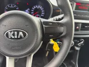 Kia Picanto 1.0 ComfortLine | Zeer nette auto | Dealer onderhouden | Parkeersensoren achter | 12 maanden BOVAG garantie |