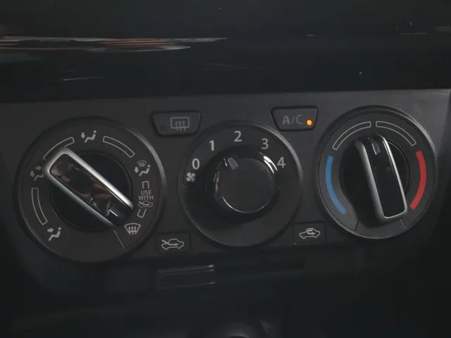 Suzuki Swift 1.2 Select Carplay | Camera