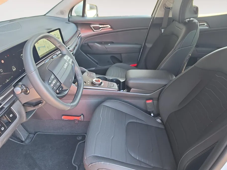 Kia Sportage 1.6 T-GDi Hybrid DynamicPlusLine | Stoel + Stuur verwarming | Navigatie | Climate control | Schuif/kantel dak | Elektrische achter klep