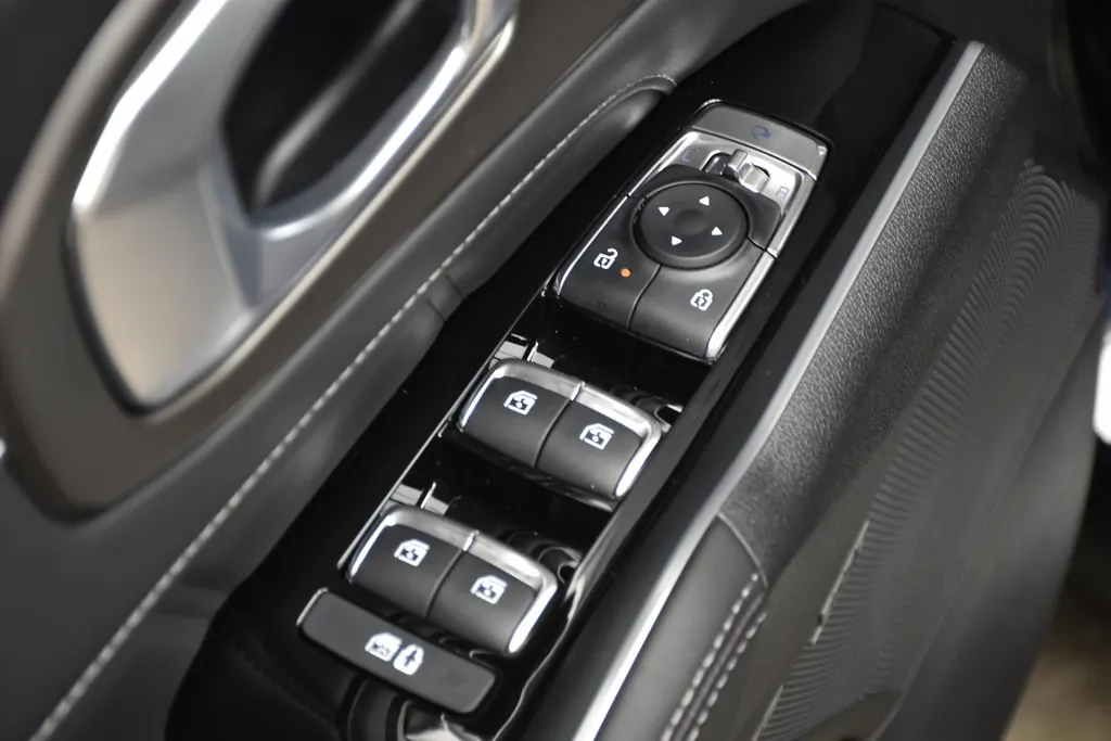 Kia Sorento 1.6 T-GDi 253pk PHEV AWD 7 PERS. DynamicPlusLine NIEUW DIRECT LEVERBAAR