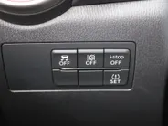 Mazda 2 1.5 Skyactiv-G Sportive | Camera | Apple Carplay/Android Auto | LED | Cruise | 16' LM | Airco | Dealeronderhouden | Weing km! |