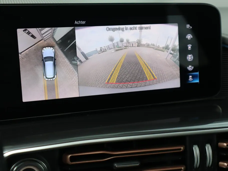 Mercedes-Benz EQC 400 4MATIC Business Solution AMG 80 kWh l 360 camera l Panoramadak l Keyless entry