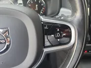 Volvo V90 2.0 T4 Momentum | Stoel en stuurverwarming | Elektrisch bedienbare voorstoelen | Camera | Lederen bekleding | Navigatie | Parkeersensoren voor en achter | Elektrische achterklep |