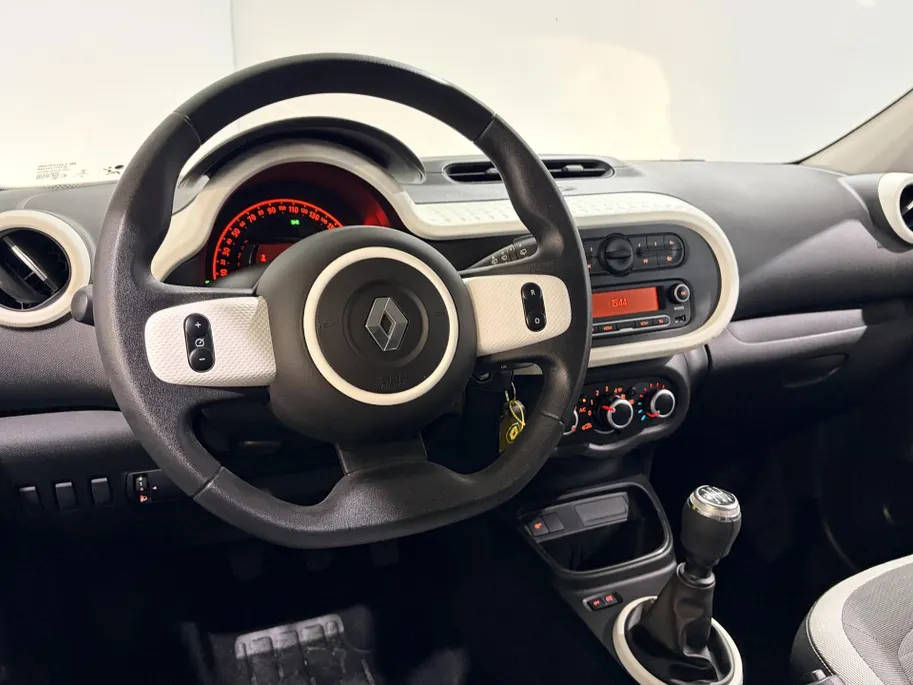 Renault Twingo 75PK SCe Collection | 1e eigenaar | Airco | Bluetooth | Elektrische Ramen & Spiegels | USB | Centrale Deurvergrendeling | LED Dagrijverlichting | Licht Sensor |
