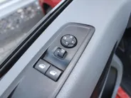 Peugeot Expert 227S 2.0 BlueHDI 180 Premium Pack | Trekhaak | Navi | Camera | Dodehoek detectie | Automaat | PDC | Airco | Cruise | Betimmerd | Betonplex vloer |