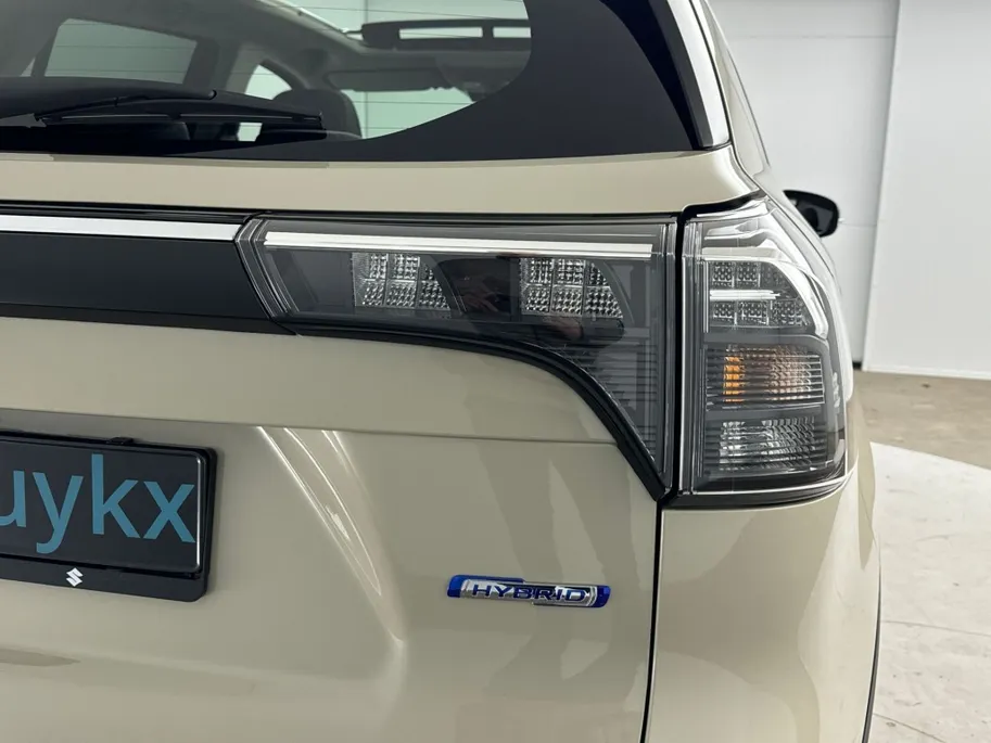 Suzuki S-Cross 1.4 Style Special Edition Smart Hybrid Automaat | Panoramadak | €1.500,- acttiekorting!