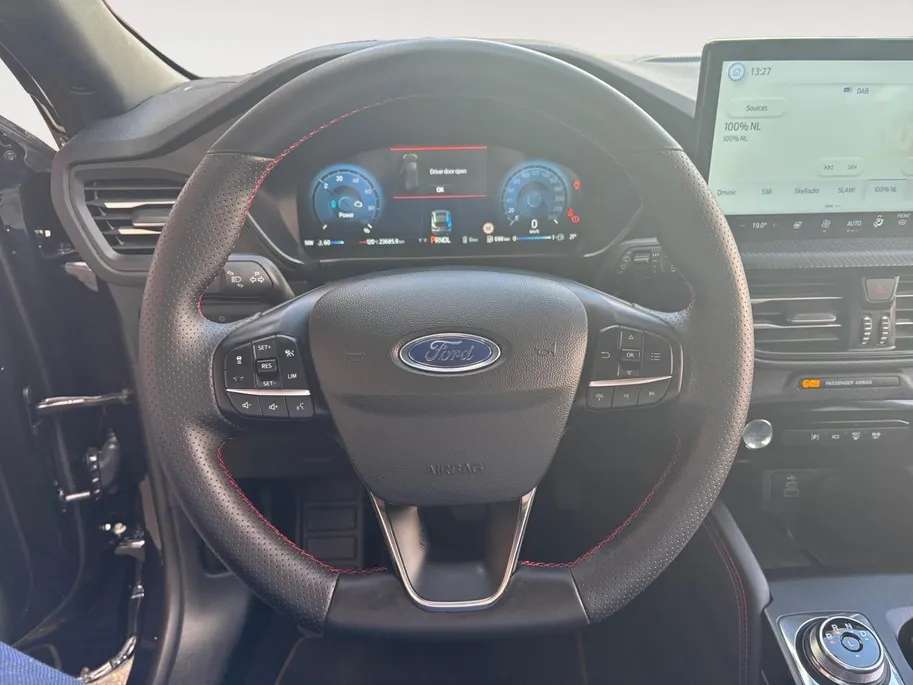 Ford Kuga 2.5 PHEV ST-Line | Winter pack | Dodehoek detectie | 360 camera
