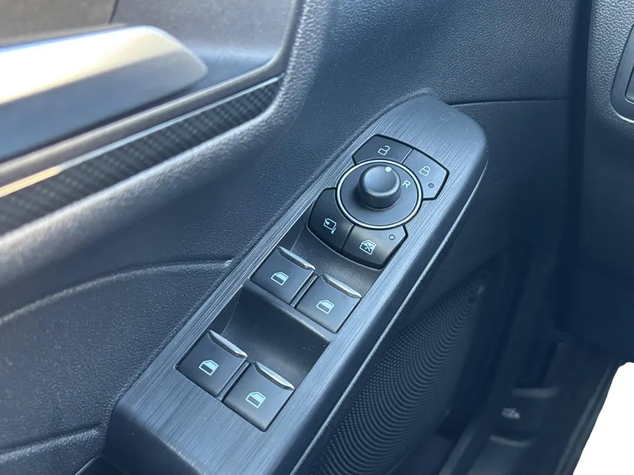 Ford Kuga 2.5 PHEV ST-Line | Winter Pack | Elektr. Achterklep | Dodehoek detectie | Head Up display | Adapt. Cruise Control | 12 maanden garantie! |