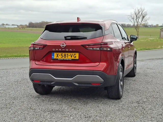 Nissan QASHQAI 1.3 MHEV Xtronic N-Connecta NAVI | PANO DAK | NL-auto | rijklaarprijs !!
