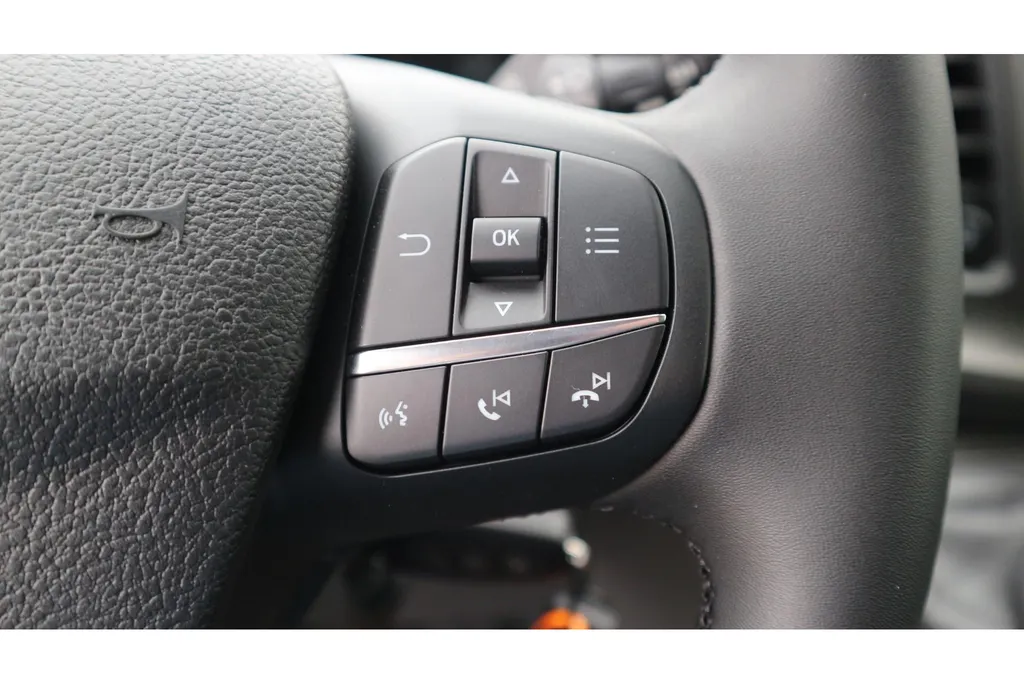 Ford Transit 350 2.0 130pk L3H2 Trend | Trekhaak |