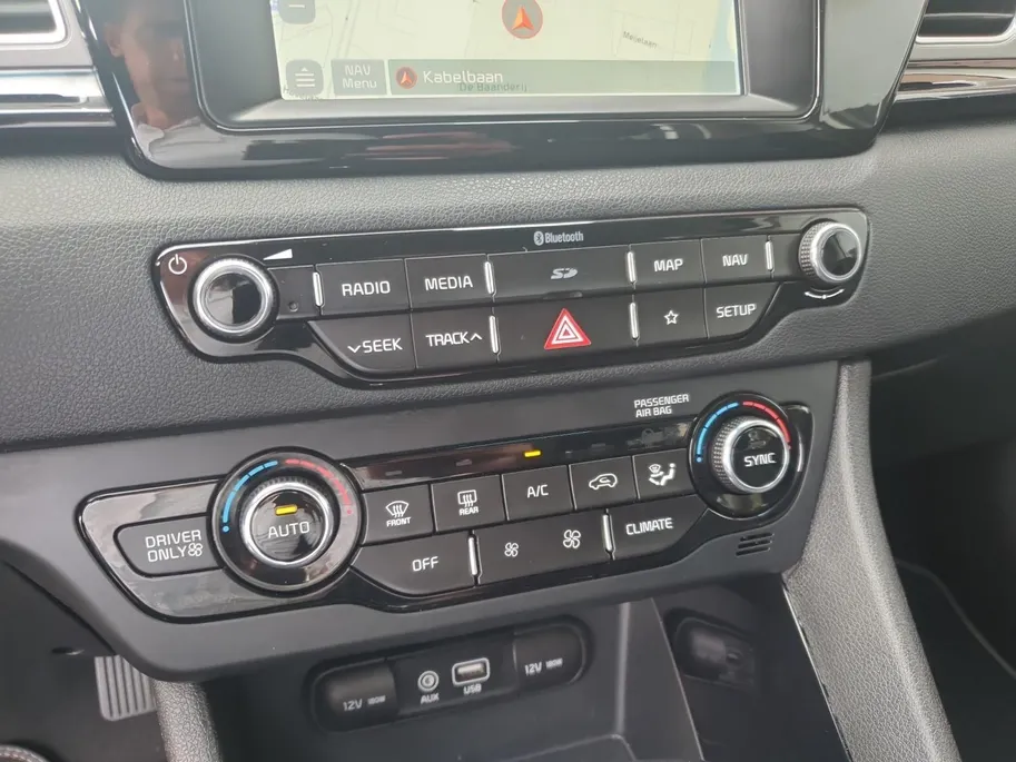 Kia Niro 1.6 GDi Hybrid DynamicLine | Navigatie | Camera | Climate control | Cruise control | Apple Carplay / Android auto | Verbruik 1 op 20!