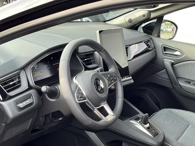 Mitsubishi Grandis 1.8 HEV Intense+