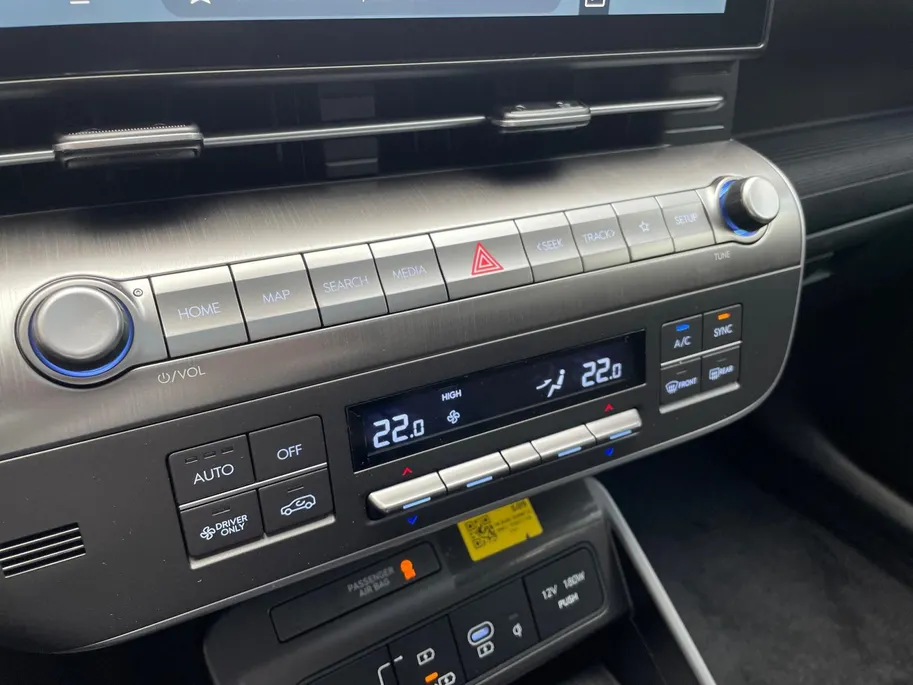 Hyundai Kona 1.6 GDI HEV Premium Sky | Nieuw | Zeer compleet | Uit voorraad leverbaar | Open dak | Hyundai Rotterdam - Noord |