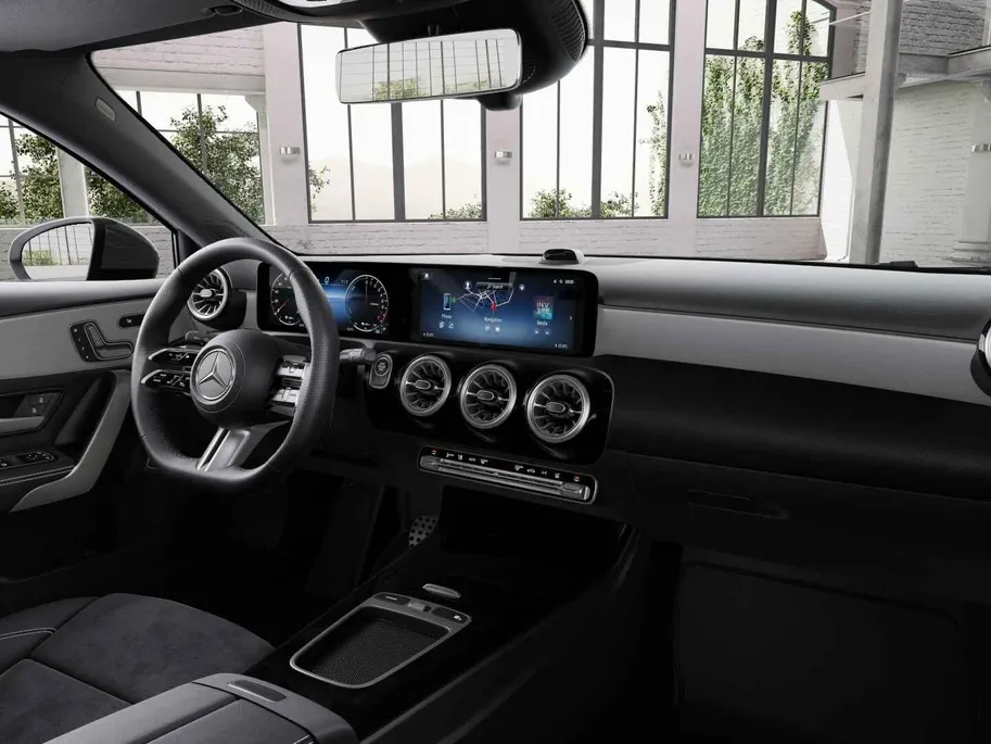 Mercedes-Benz A-Klasse 250 e Business Solution AMG