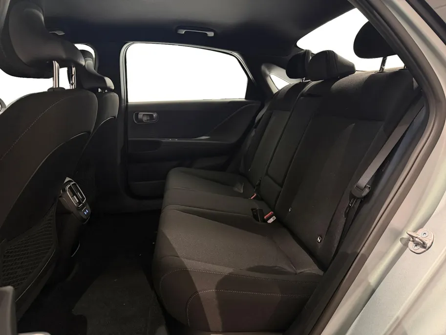 Hyundai IONIQ 6 PURE EDITION | 63 KWH | | DIRECT LEVERBAAR |