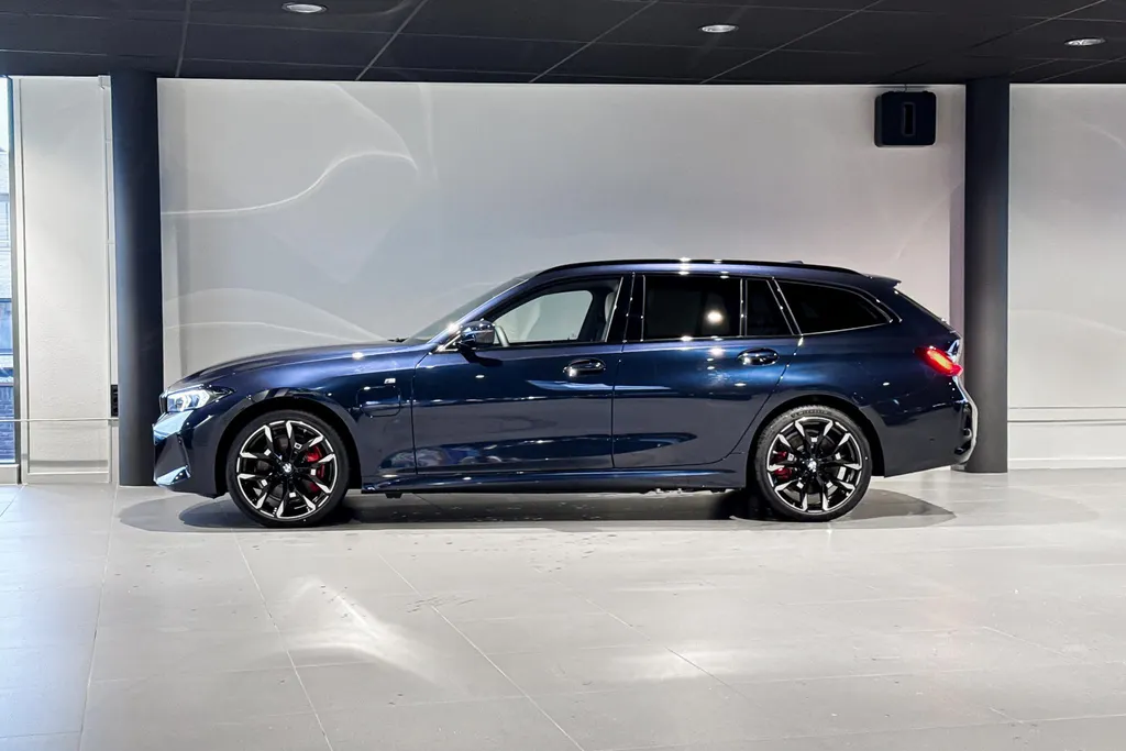 BMW 3 Serie Touring 330e
