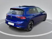 Volkswagen Golf 1.5eTSI/150PK DSG R-Line Blackstyle · Panoramadak · Trekhaak · Apple/Android Car Play · Camera · Garantie t/m 23-11-2030 of 100.000km