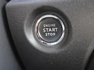 Citroën ë-C4 Shine 50 kWh | Airco | Cruise | Navi | Keyless | Trekhaak | LM Velgen | Heads Up Display | Stoelverwarming |