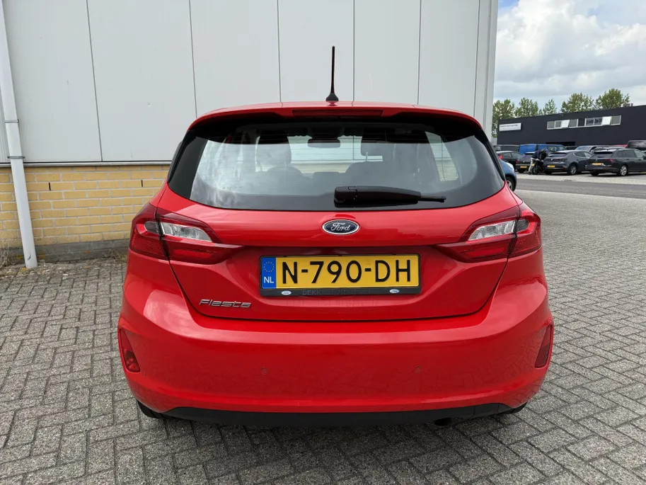 Ford Fiesta 1.0 EcoBoost Titanium 100PK | Winter Pack | Keyless Entry | Apple Carplay & Android Auto | Parkeersensoren voor & achter